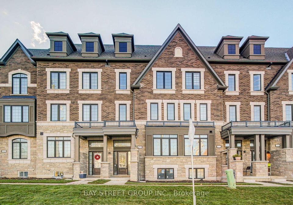 5-selfridge-way-whitby-ontario-e12565188