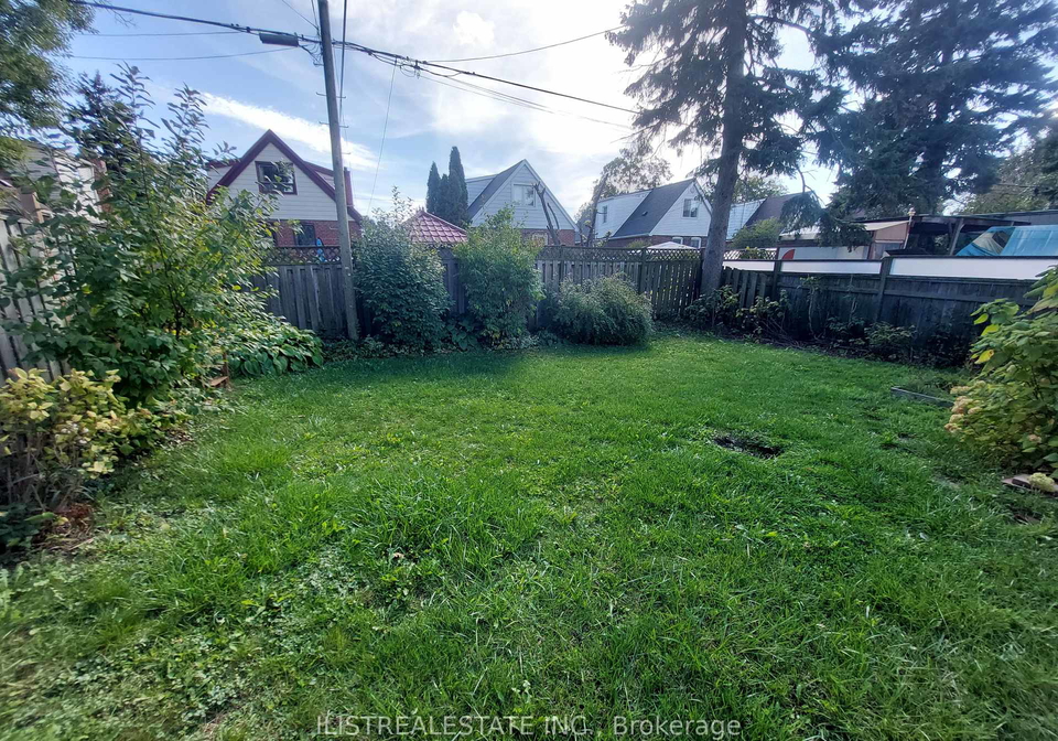 29-holland-avenue-east-york-ontario-e12565336