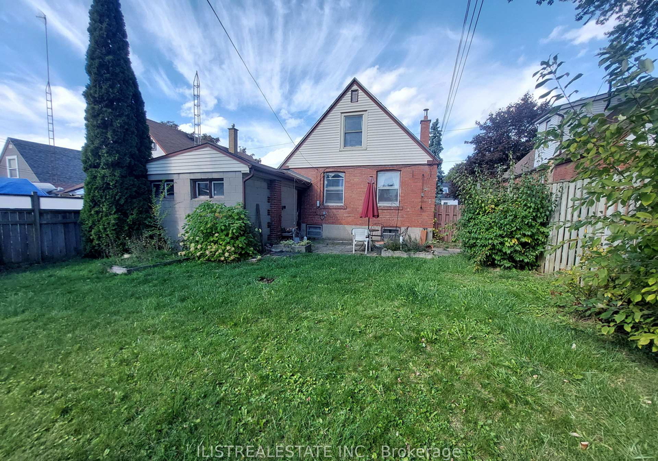 29-holland-avenue-east-york-ontario-e12565336