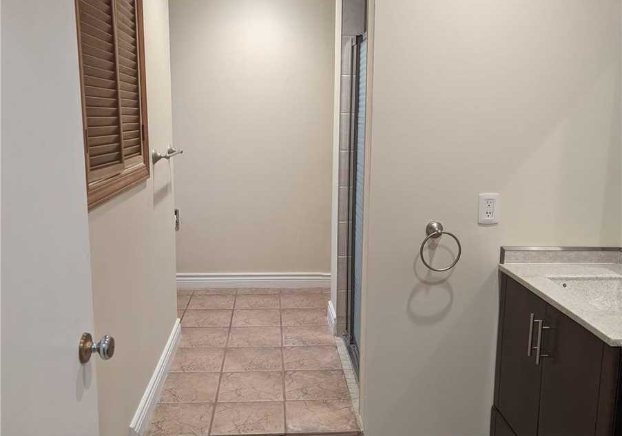 1412-lakefield-street-oshawa-ontario-e12565758