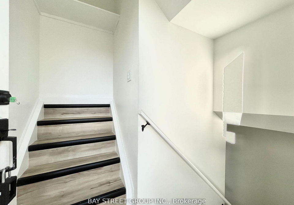 119-claymore-crescent-oshawa-ontario-e12566350