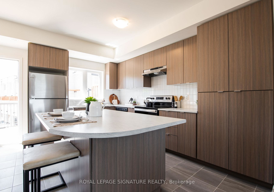 1525-kingston-road-pickering-ontario-e12566604