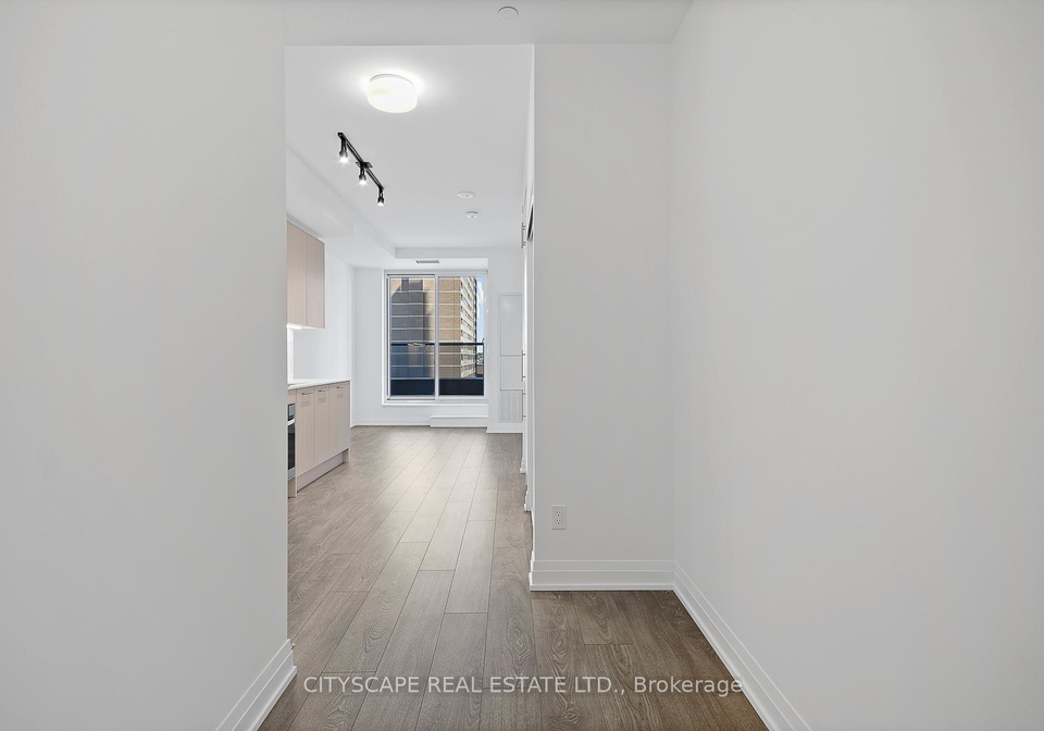 286-main-street-toronto-ontario-e12566926
