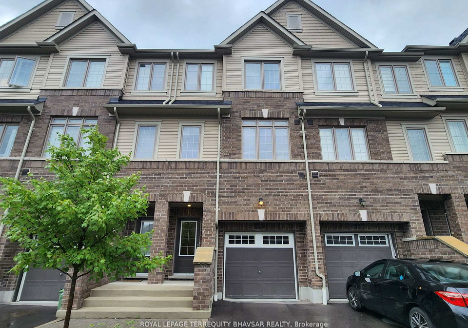 229-danzatore-path-oshawa-ontario-e12568292