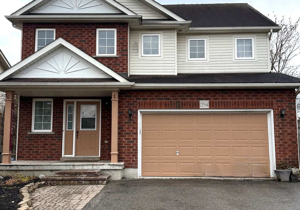 594-flagstone-court-oshawa-ontario-e12569034