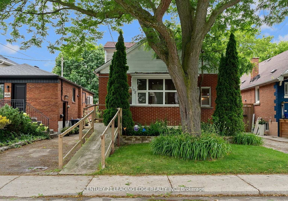 102-kalmar-avenue-n-scarborough-ontario-e12569040