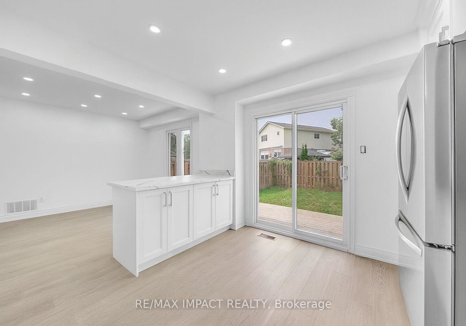 77-stuart-road-clarington-ontario-e12569228