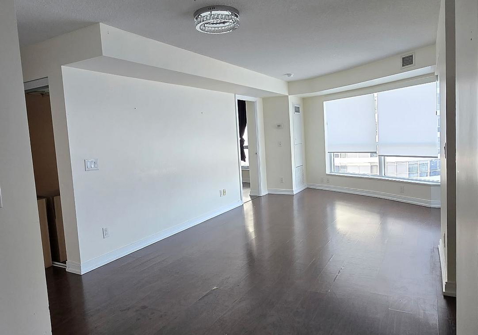151-village-green-square-scarborough-ontario-e12570454
