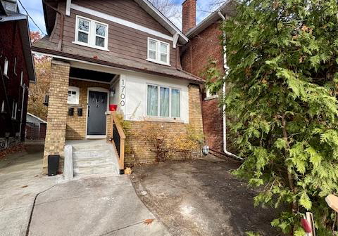 1700-gerrard-street-toronto-ontario-e12570668