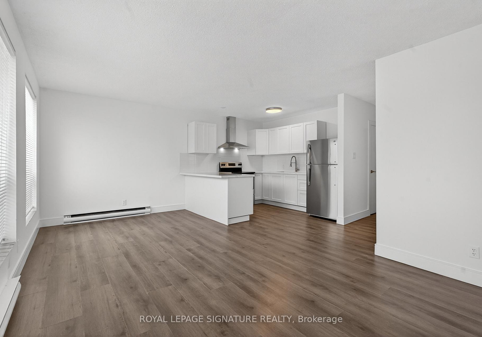 215-danforth-avenue-toronto-ontario-e12571556
