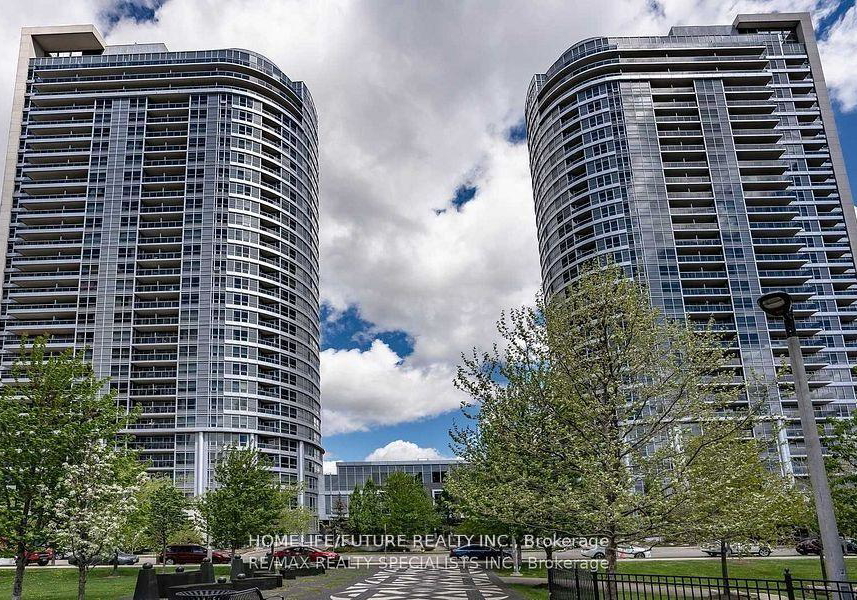 151-village-green-square-scarborough-ontario-e12572702