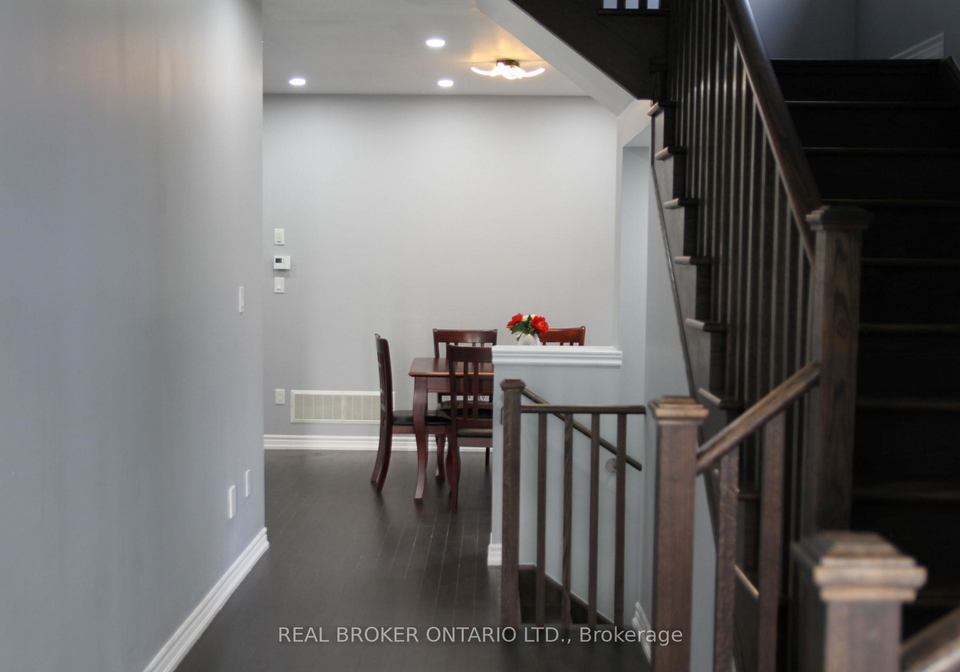 31-swordfish-drive-whitby-ontario-e12573932