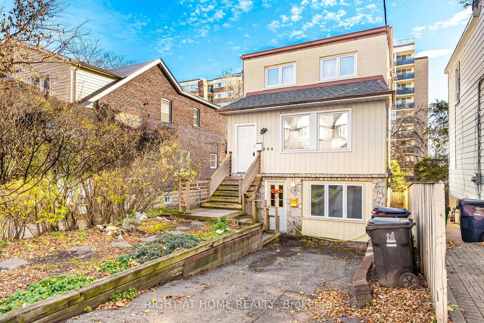 333-bain-avenue-toronto-ontario-e12574050