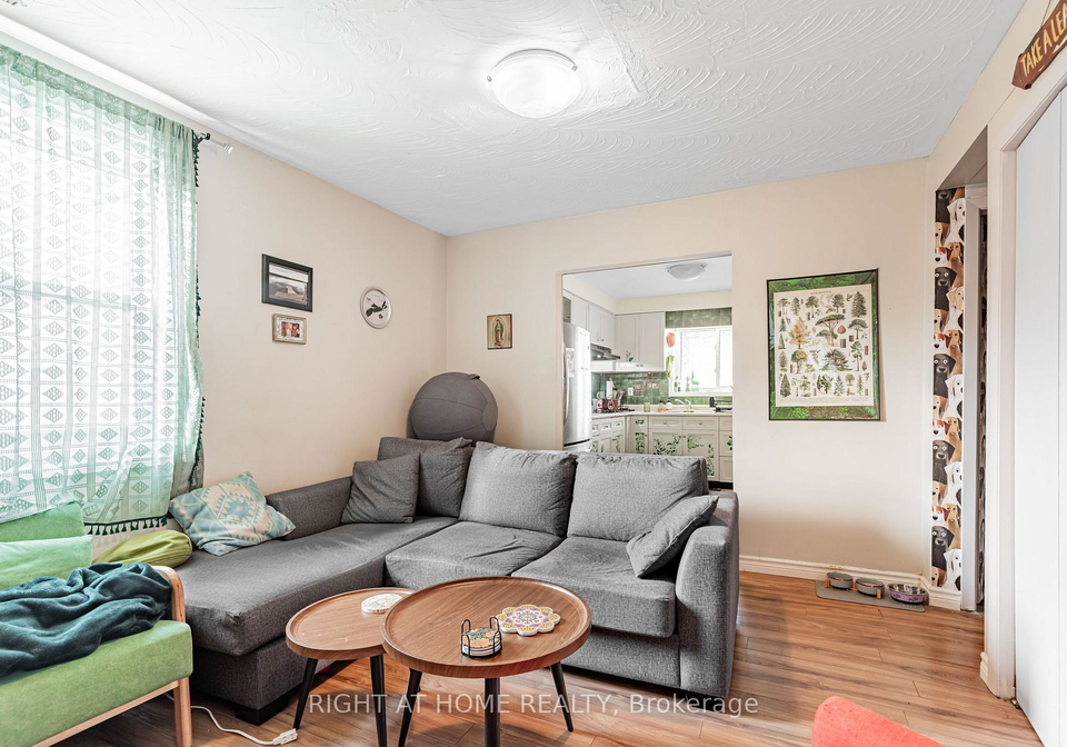 333-bain-avenue-toronto-ontario-e12574050