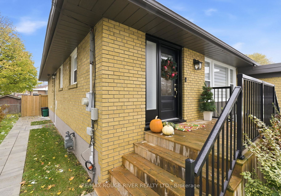 120-bowman-avenue-whitby-ontario-e12574554