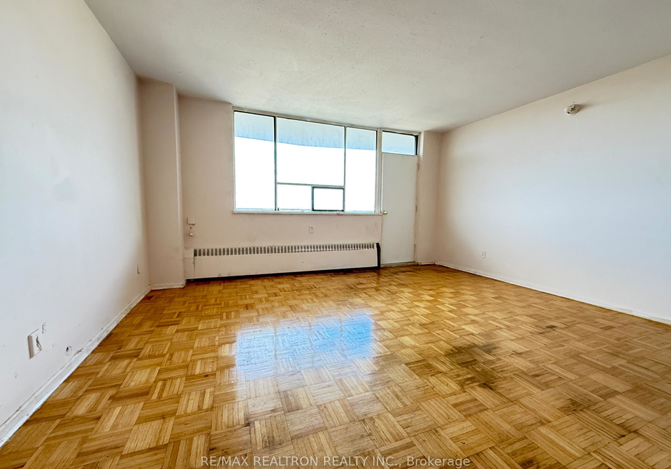 500-dawes-road-east-york-ontario-e12574916