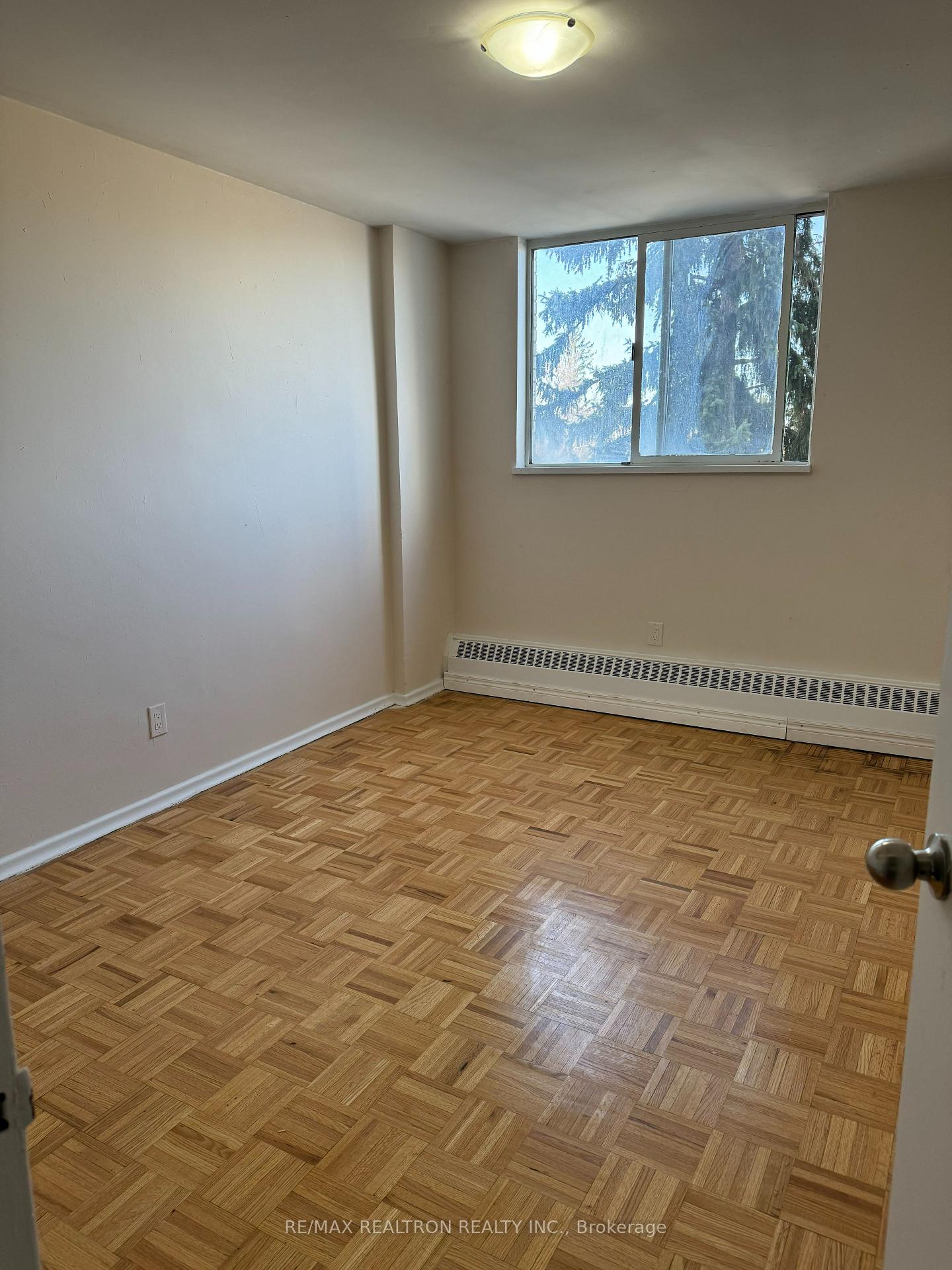 500-dawes-road-east-york-ontario-e12574994