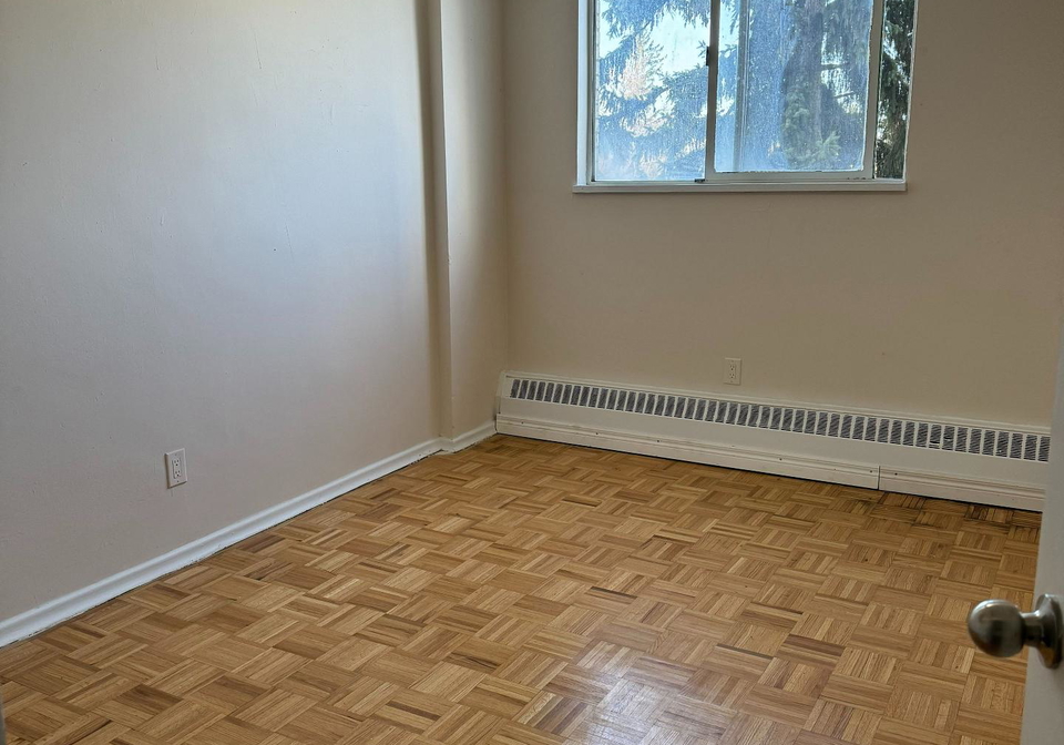 500-dawes-road-east-york-ontario-e12574994