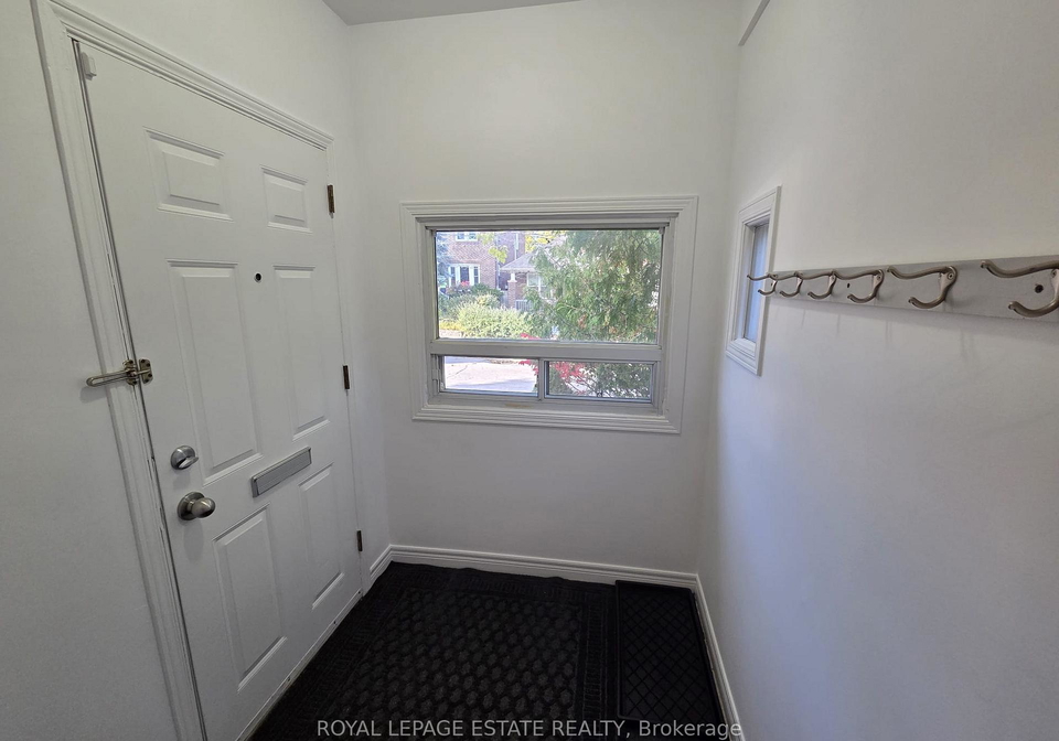 19-orley-avenue-east-york-ontario-e12574996
