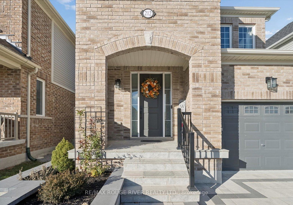 212-ronald-hooper-avenue-clarington-ontario-e12575000