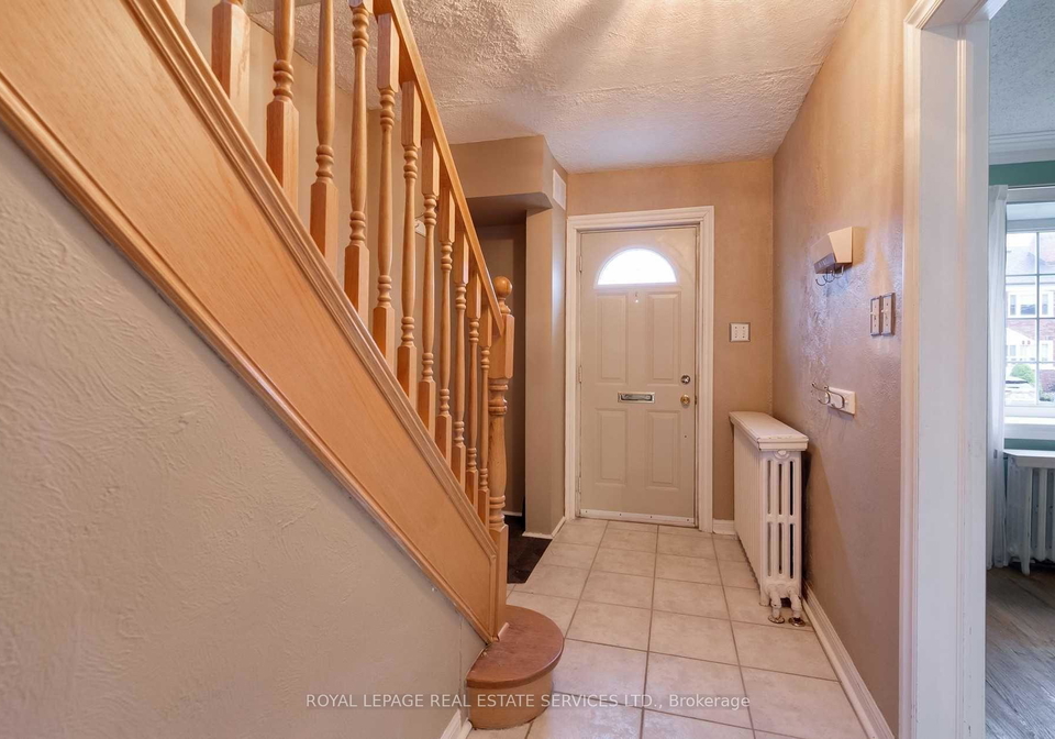 291-sammon-avenue-east-york-ontario-e12575066