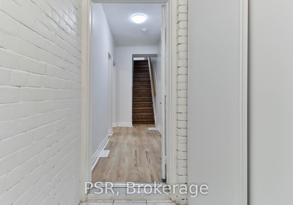 212-coxwell-avenue-toronto-ontario-e12575250