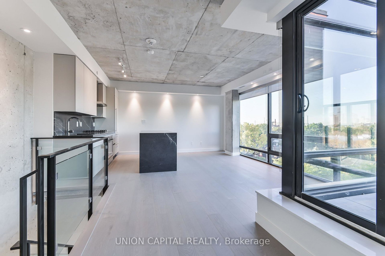 246-logan-avenue-toronto-ontario-e12575404