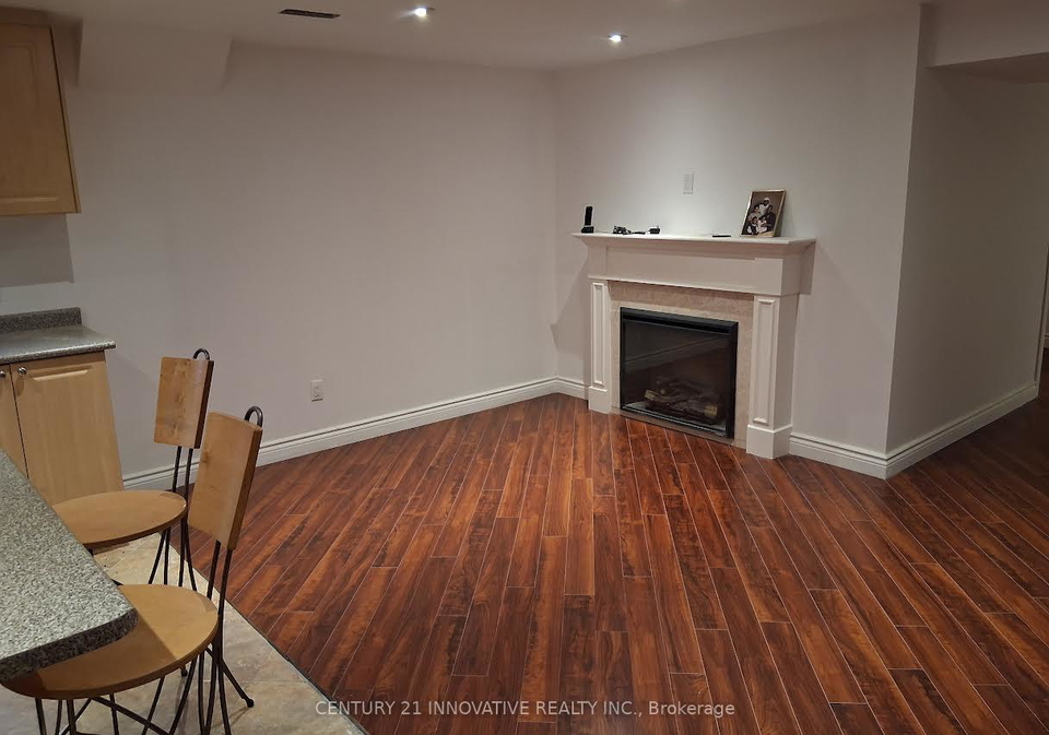 54-muscat-crescent-ajax-ontario-e12575460