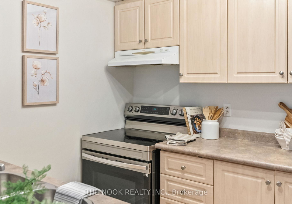 98-aspen-springs-drive-clarington-ontario-e12575598