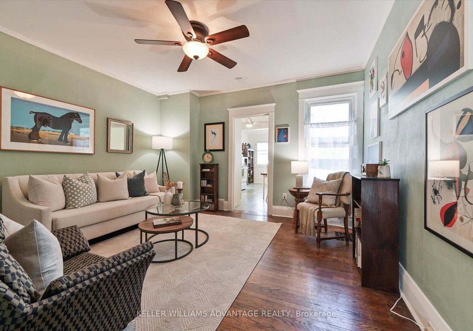 152-oakcrest-avenue-toronto-ontario-e12575632
