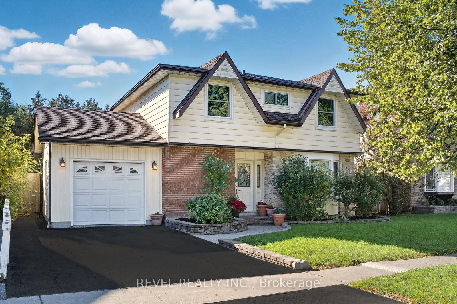 909-harding-street-whitby-ontario-e12576248