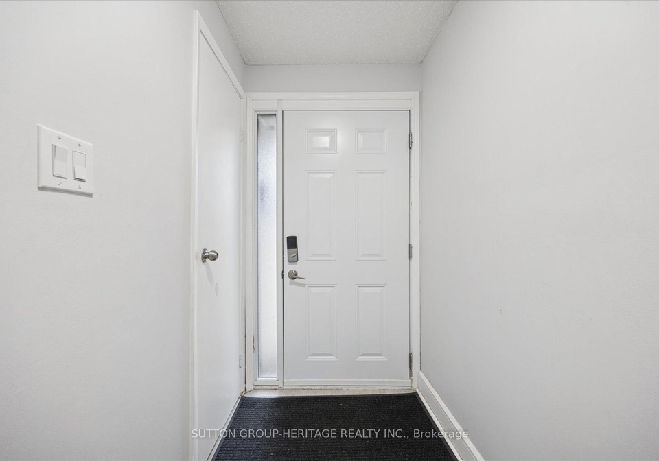 221-ormond-drive-oshawa-ontario-e12576552