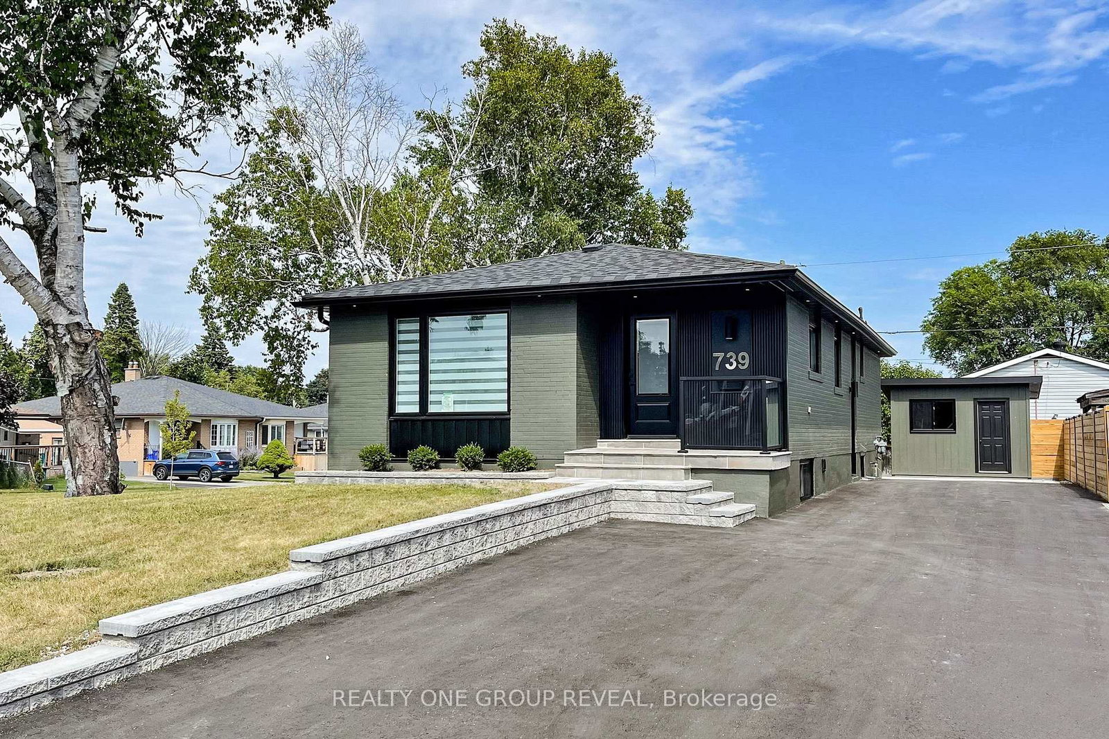 739-annland-street-pickering-ontario-e12576558