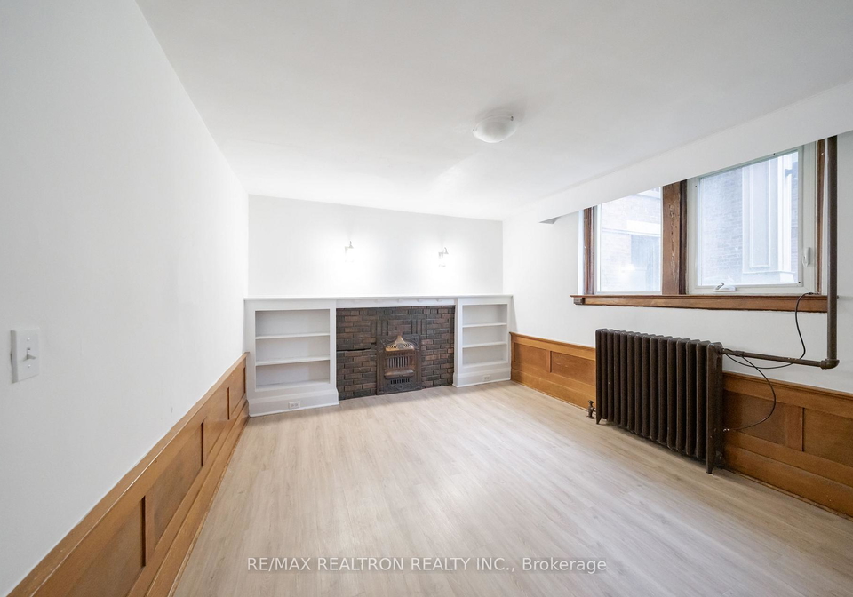 8-kingston-road-toronto-ontario-e12576904