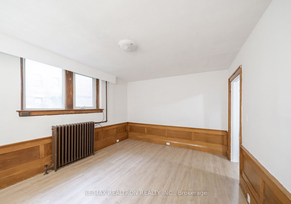 8-kingston-road-toronto-ontario-e12576904