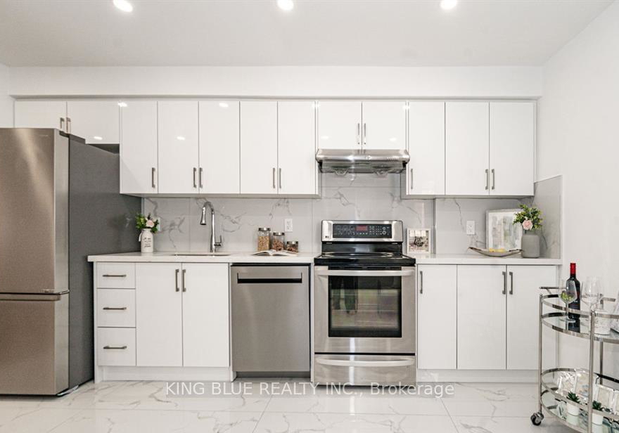 81-kerbar-road-scarborough-ontario-e12577184