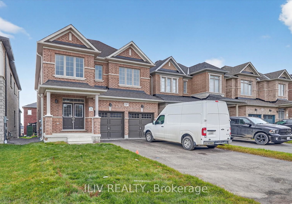 2247-crystal-drive-oshawa-ontario-e12577200