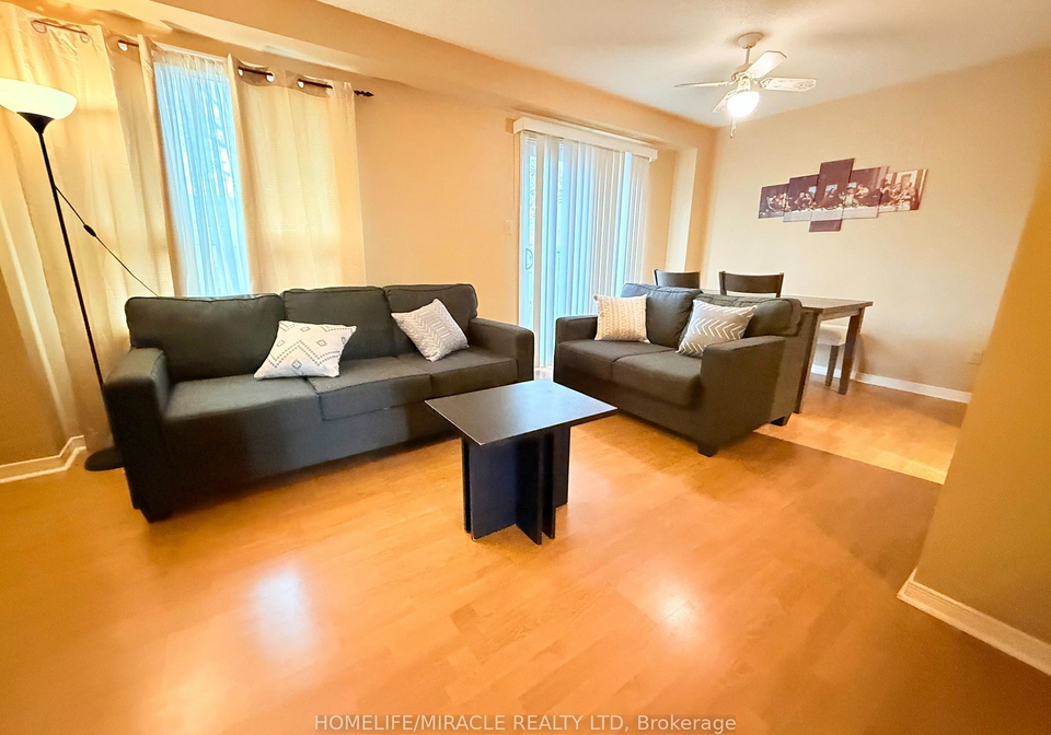 338-sheffield-court-crescent-oshawa-ontario-e12577262