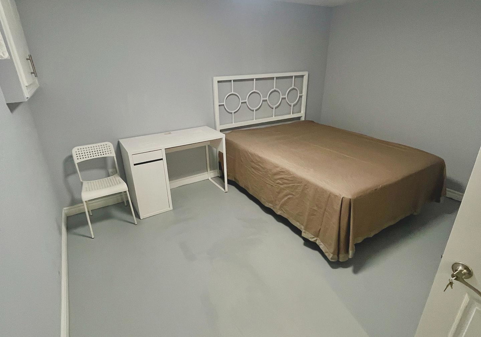 132-pegasus-trail-scarborough-ontario-e12577344