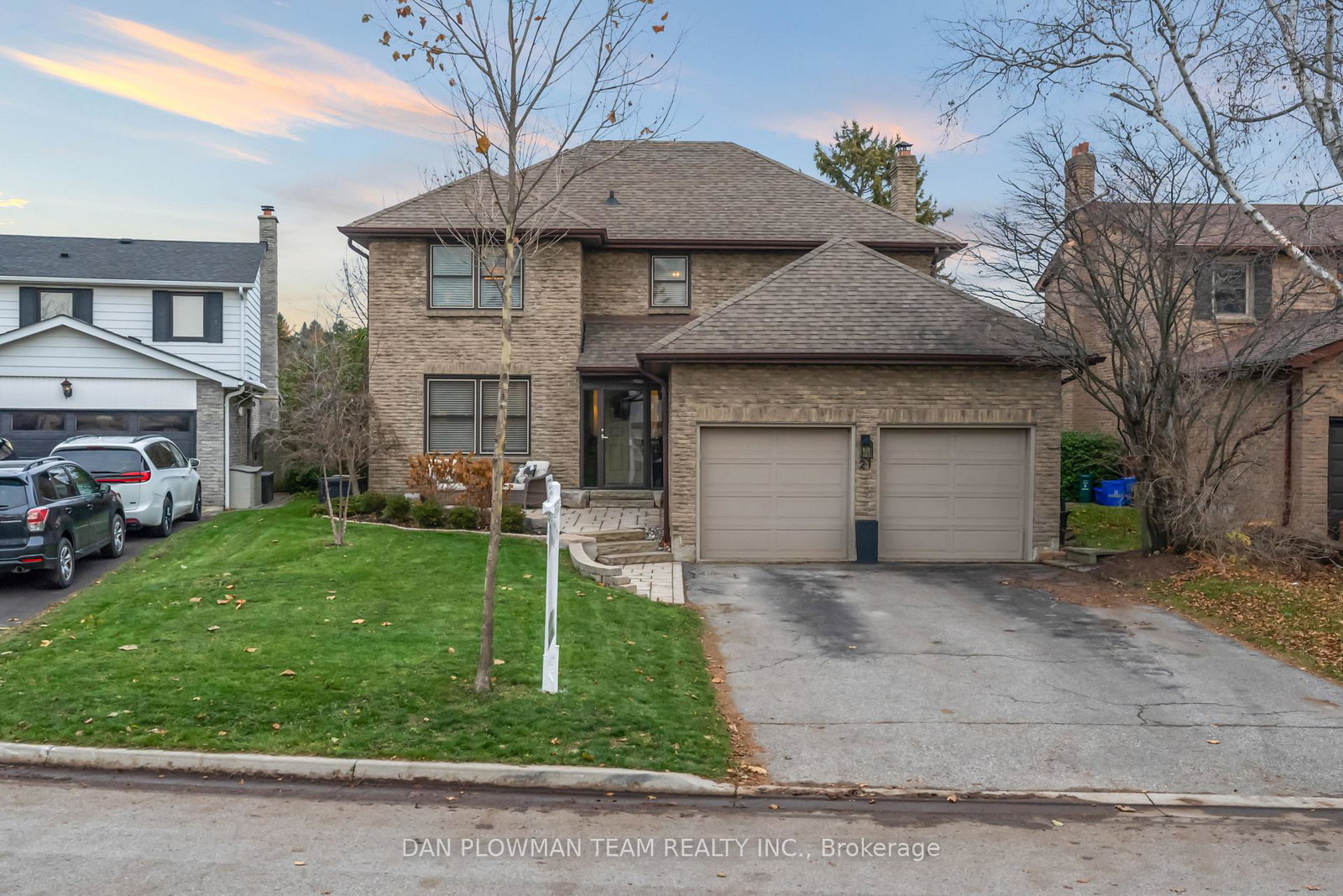 21-woodlawn-court-whitby-ontario-e12578102