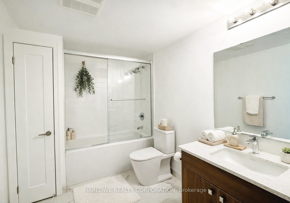 2-manderley-drive-scarborough-ontario-e12578520