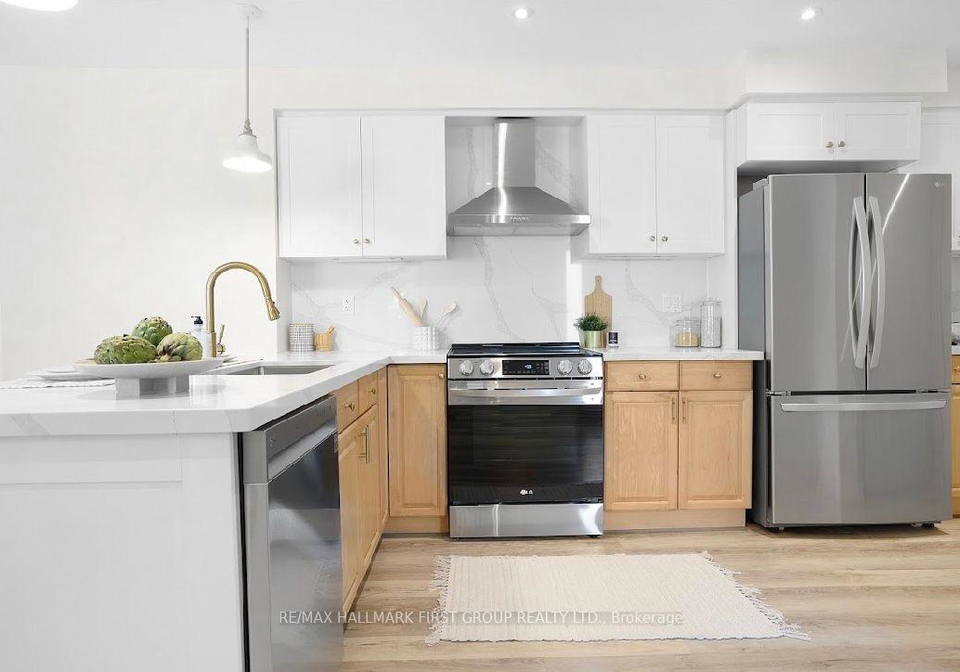 2-sylvia-court-clarington-ontario-e12578798