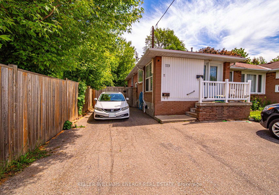 119-121-lupin-drive-whitby-ontario-e12579134