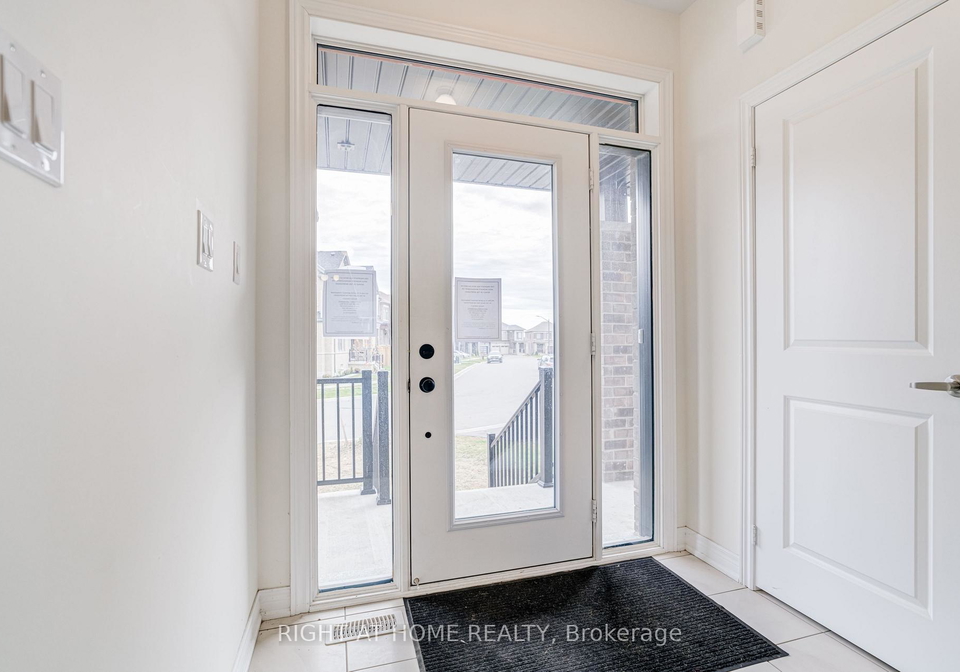 34-thelma-drive-whitby-ontario-e12579438