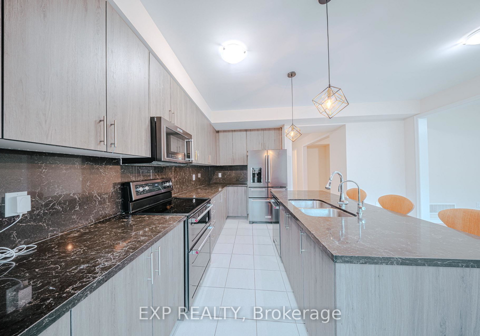 212-ronald-guscott-street-oshawa-ontario-e12580096