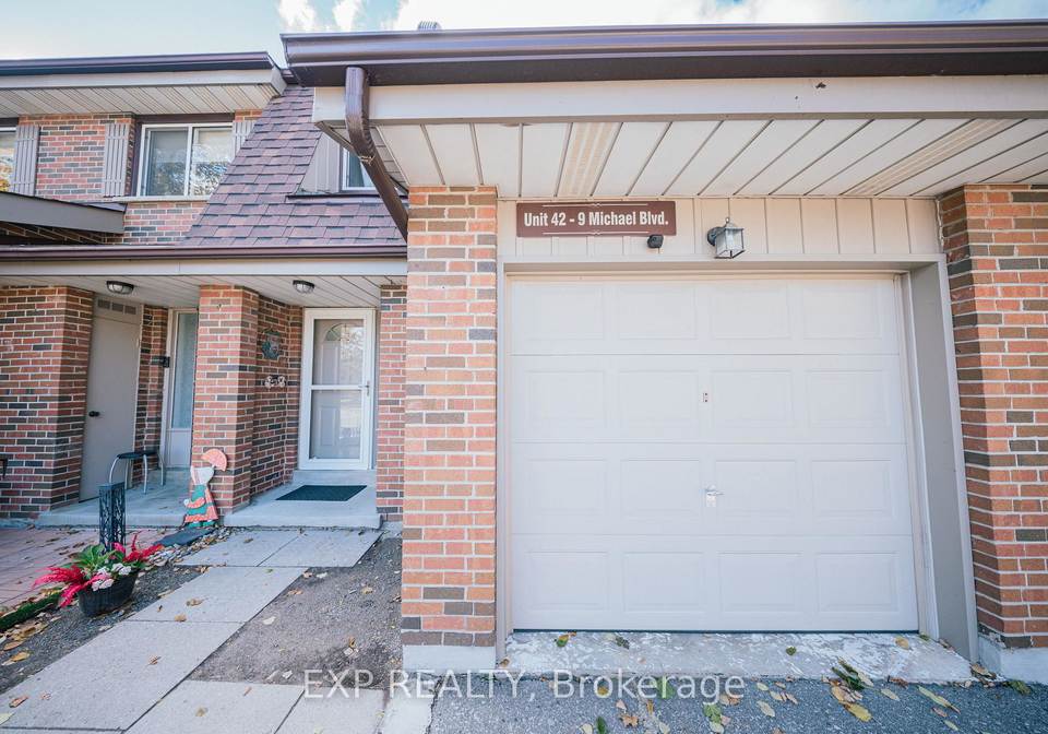 9-michael-boulevard-whitby-ontario-e12580434