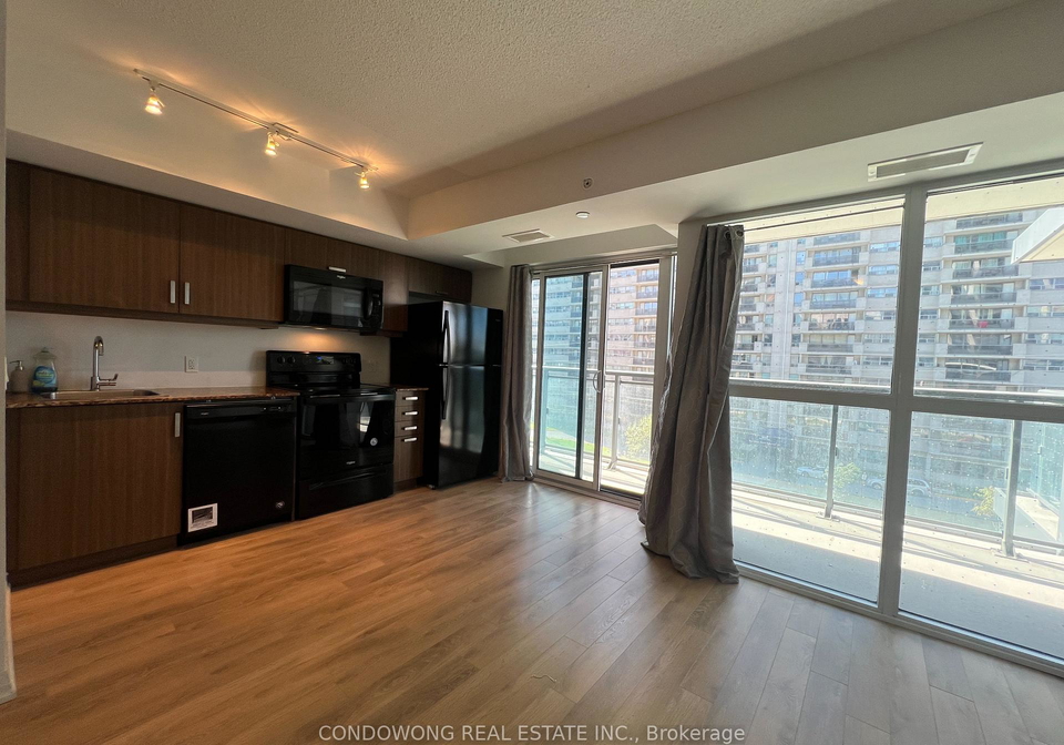 30-meadowglen-place-scarborough-ontario-e12580442