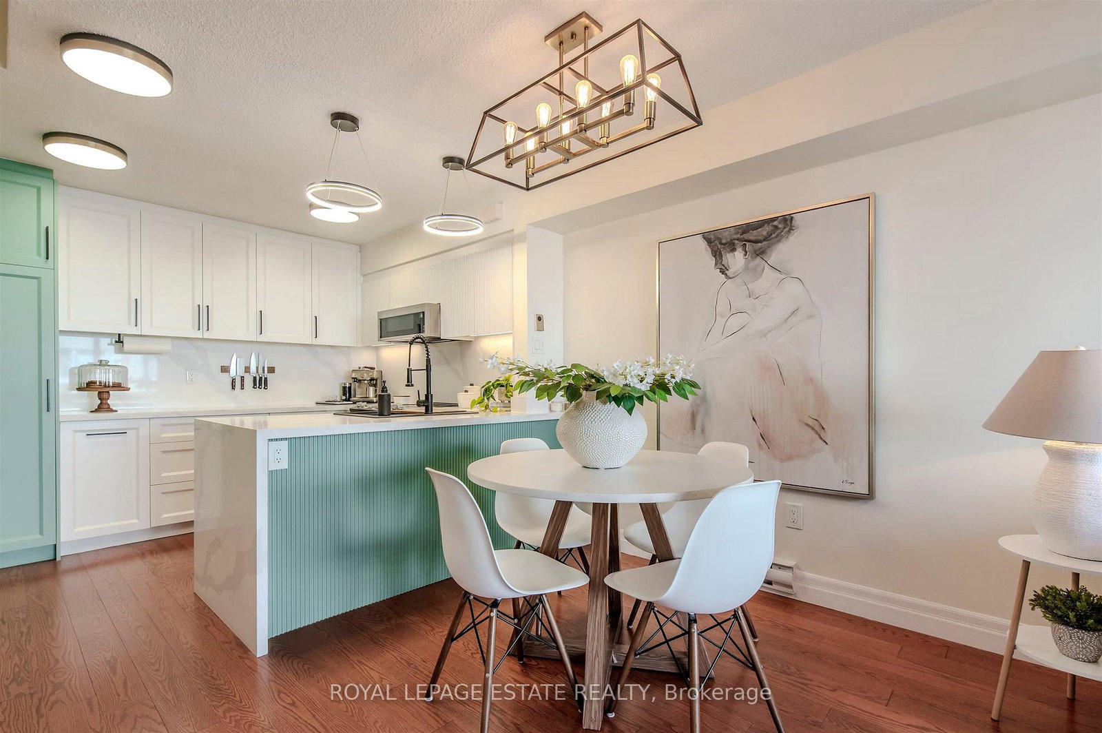 1209-queen-street-e-toronto-ontario-e12581704