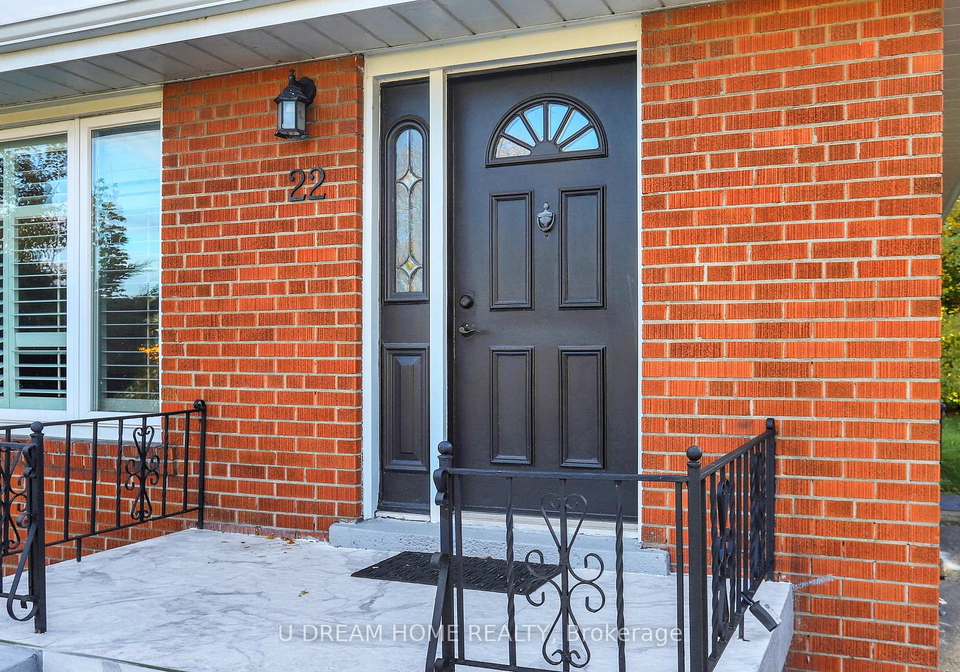 22-wayne-avenue-scarborough-ontario-e12583970