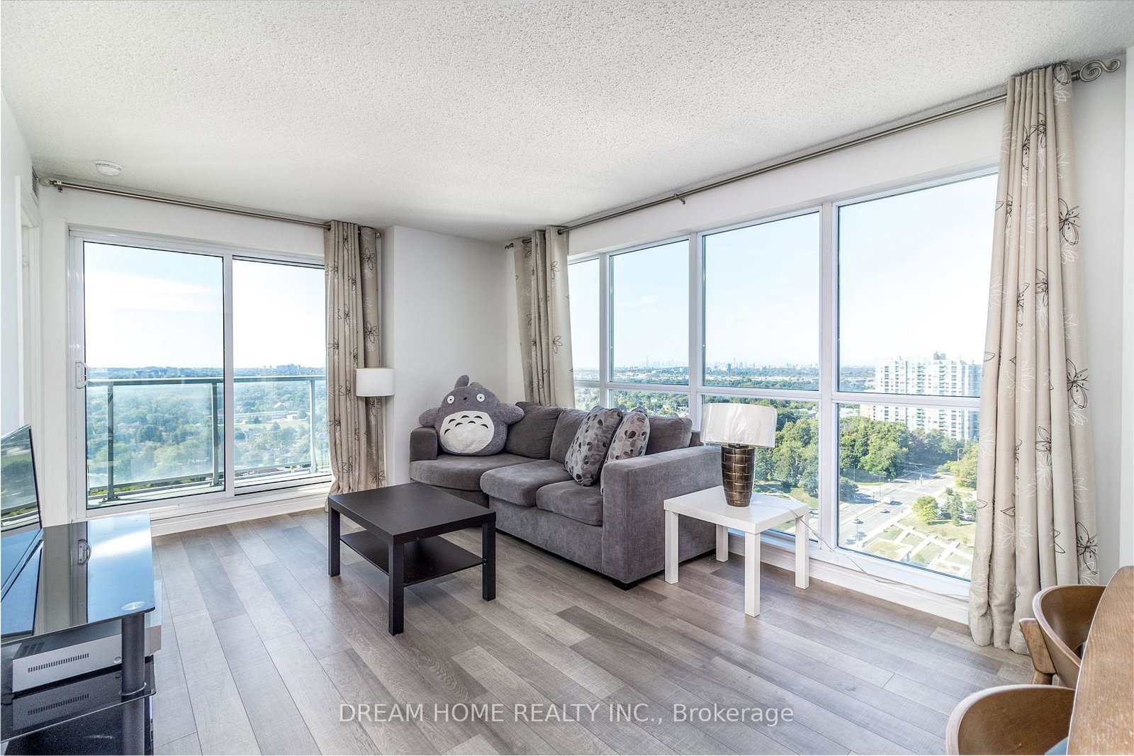 50-town-centre-court-scarborough-ontario-e12584098
